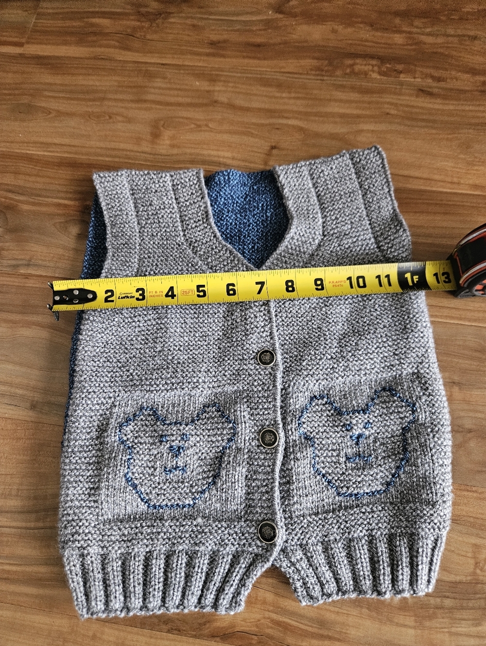 Hand-Knit Gray Baby Vest with Blue Bear Pockets 3t - Picture 4 of 4